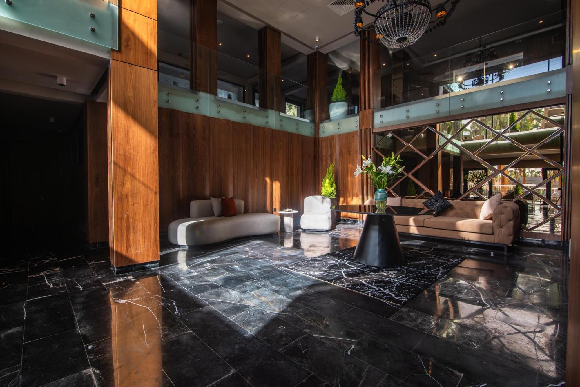 Dominium Palace Agadir Exterior photo Lobby
