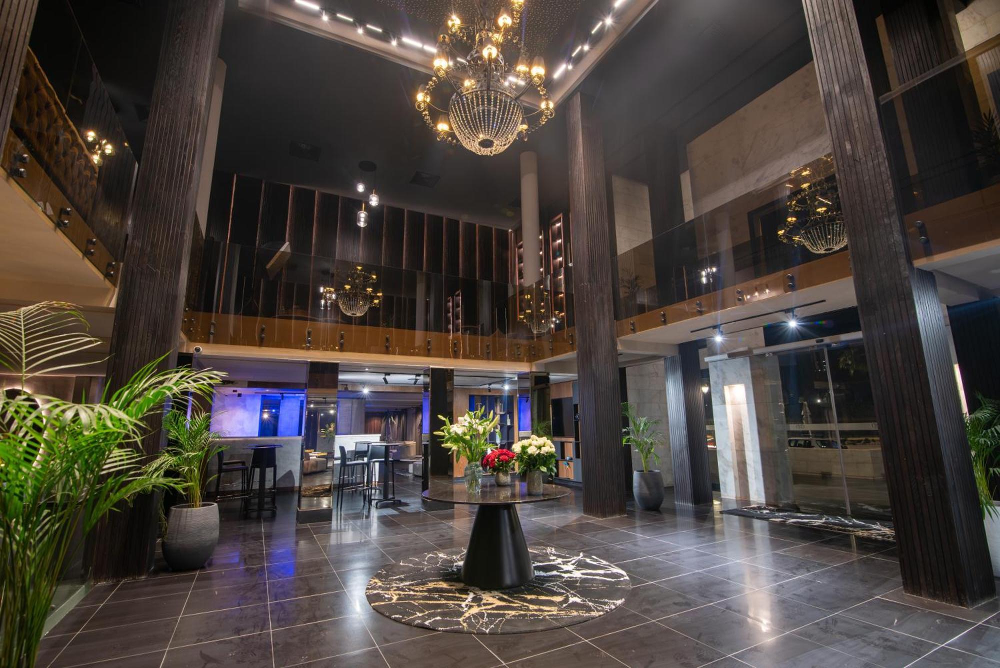 Dominium Palace Agadir Exterior photo Lobby